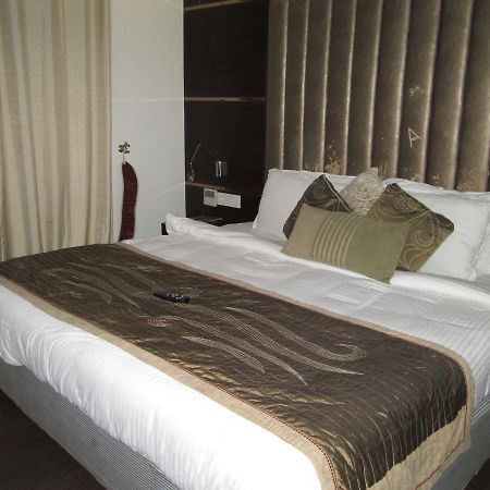 Green Leaves Hotel Hyderabad Exterior foto