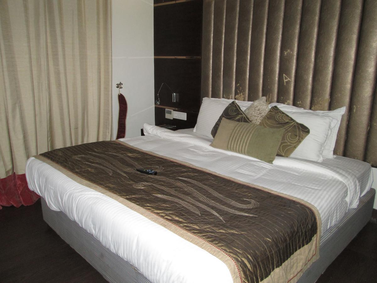 Green Leaves Hotel Hyderabad Exterior foto